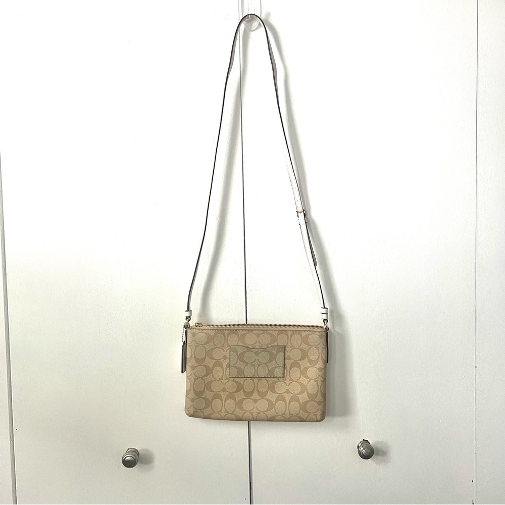 NWOT Coach Signature PVC Crossbody Bag – Khaki / Chalk – F58319 - Picture 2 of 7
